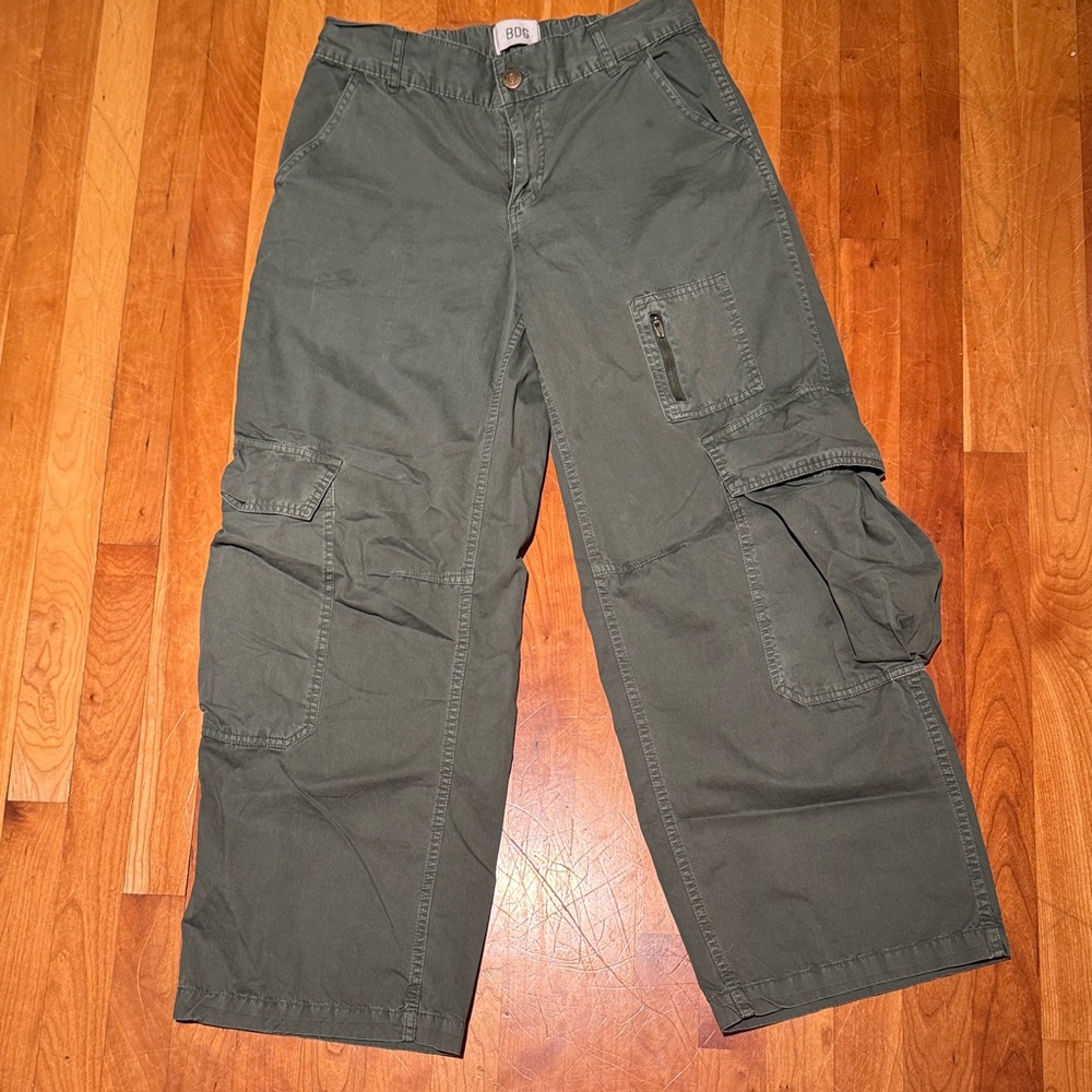 Urban Outfitters BDG Olive Green Wide Leg Cargo Pants
